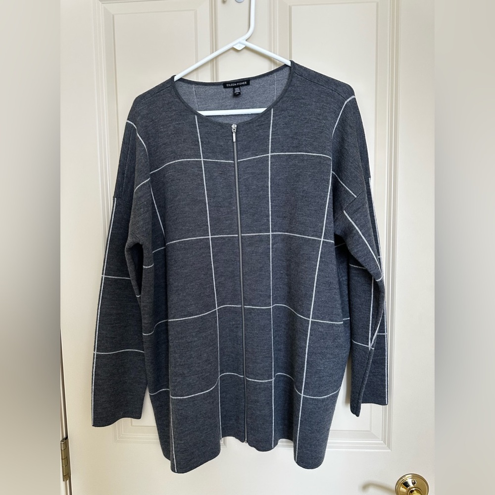Beautifully made EILEEN FISHER merino sweater jacket